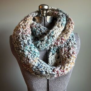 Handmade artisan Chunky cozy Multicolor Knit infinity Scarf winter warm